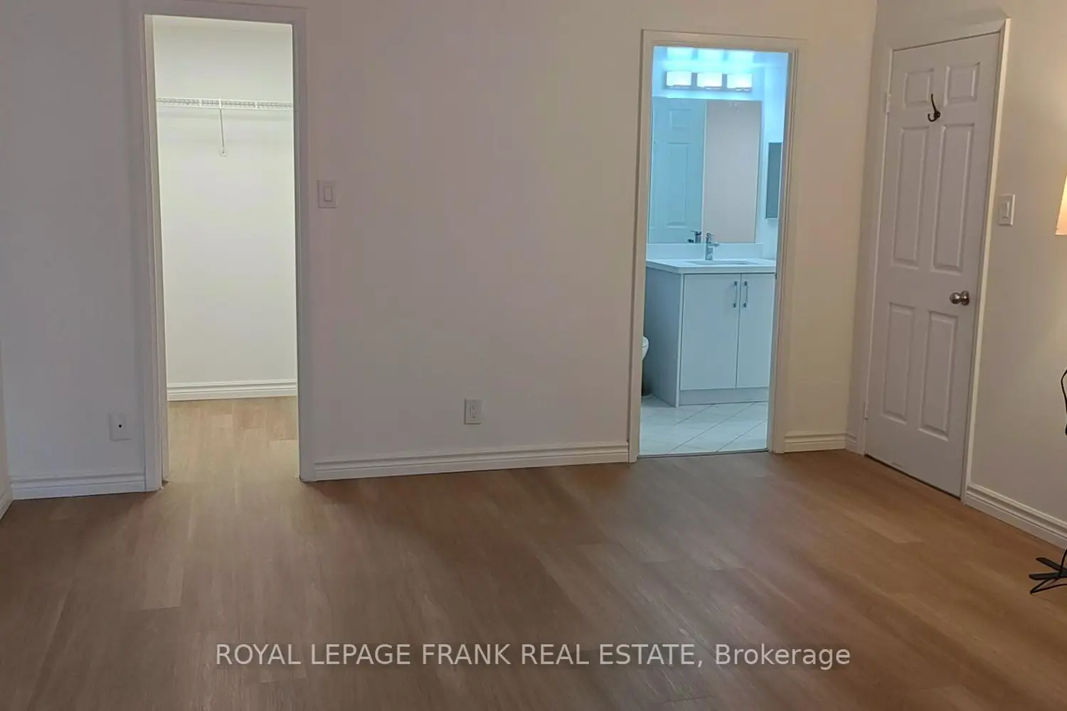 Additional image 10 of 717 Bay Street 1702