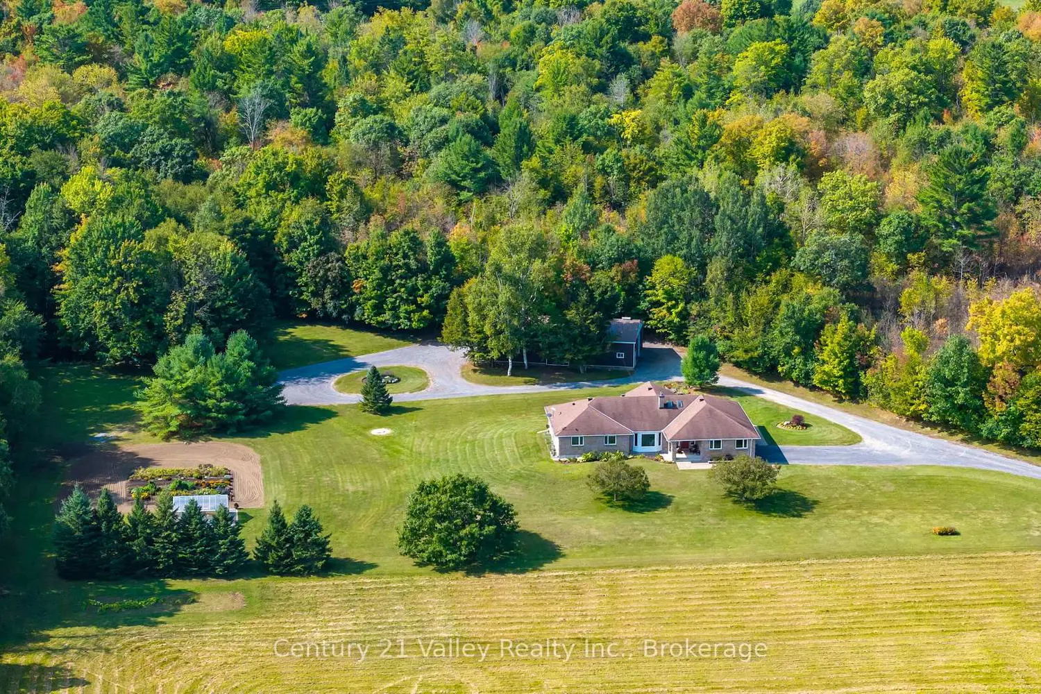 Additional image 5 of 5421 Carp Road