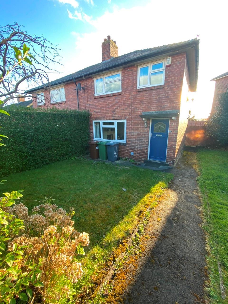 3 Bed Semi-Detached House, Stanmore Mount, LS4, N1 7GU