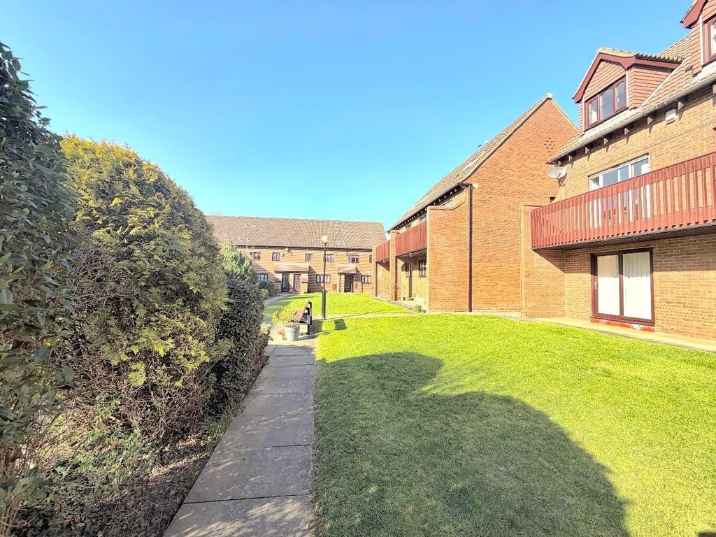 Additional image 13 of 2 bed flat for saleFour Winds Court, West Park, Hartlepool TS26