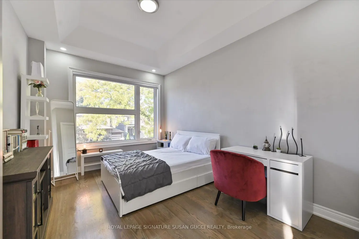 Additional image 11 of 3 Holmstead Avenue