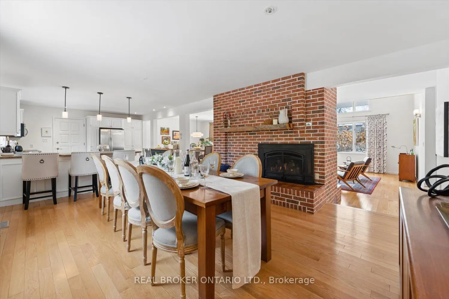 Additional image 7 of 1449 Champlain Drive