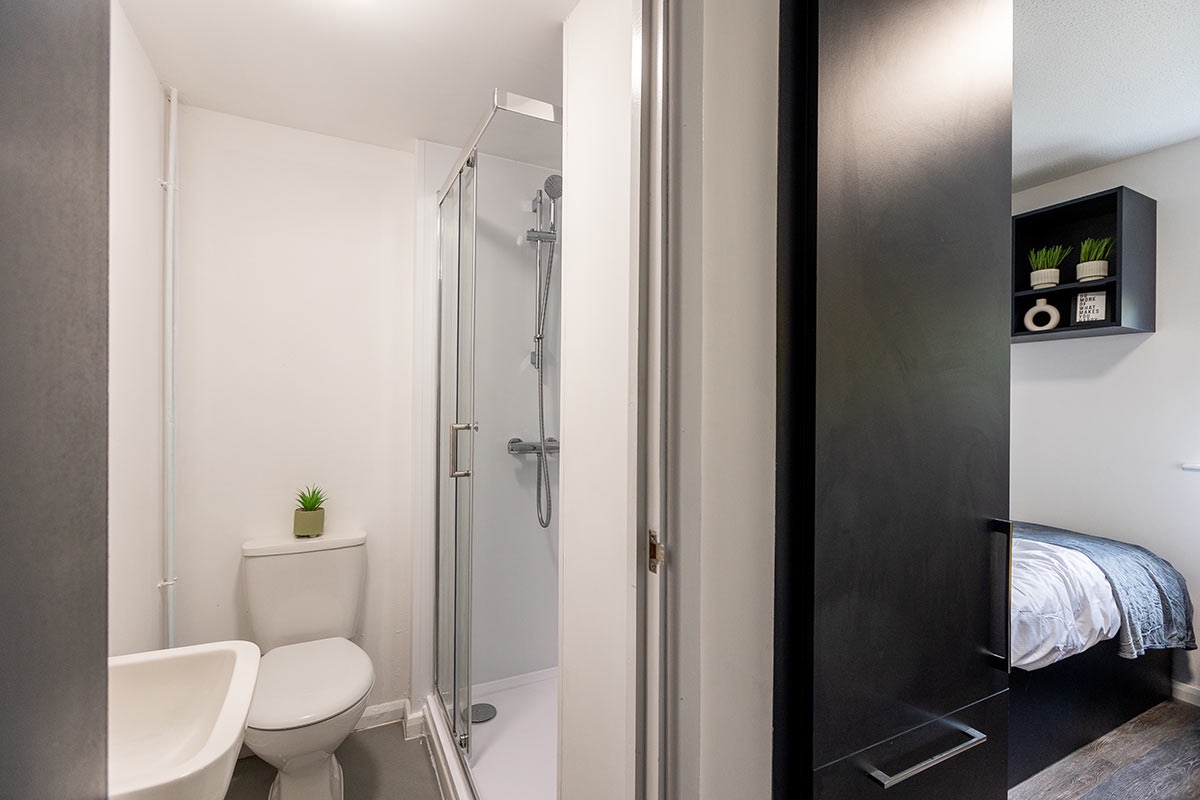 Additional image 19 of Room in a Shared Flat, Woodhouse Flats, LS2, N1 7GU