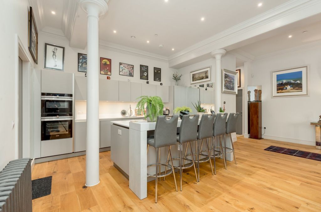 Additional image 2 of 2 bed flat for saleDonaldson Drive, The Playfair Development, Edinburgh EH12