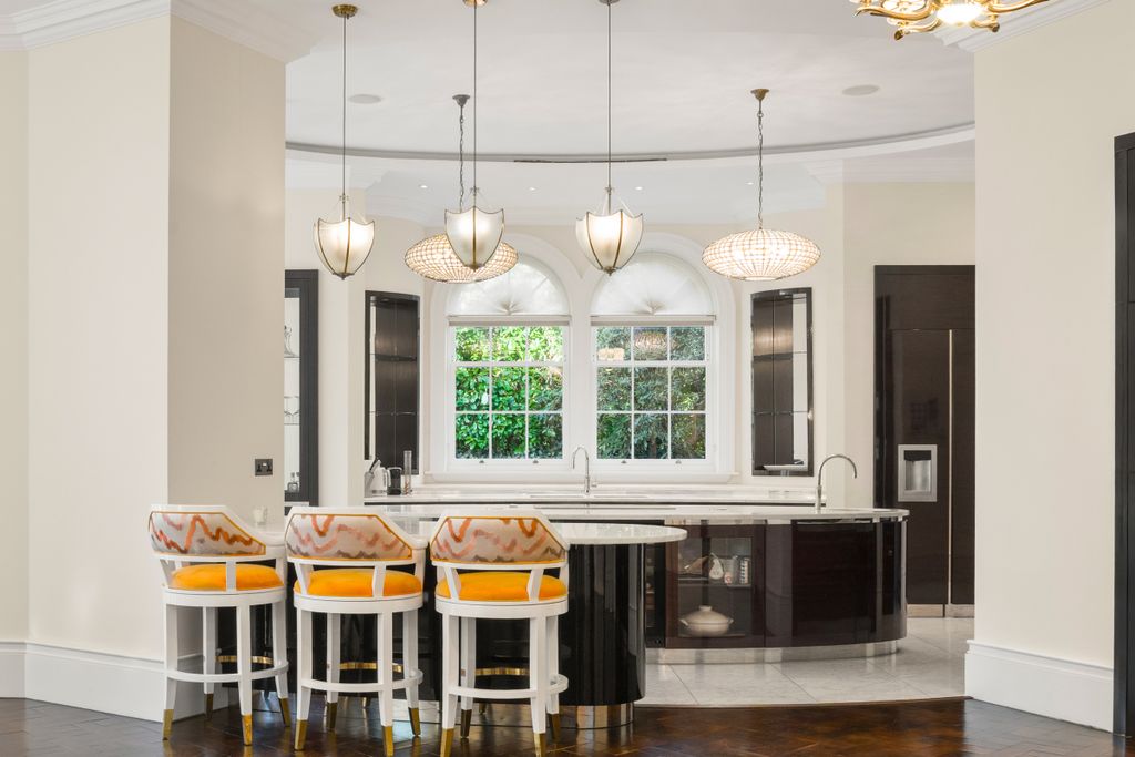 Additional image 5 of 6 bed detached house for saleCavendish Road, Weybridge KT13