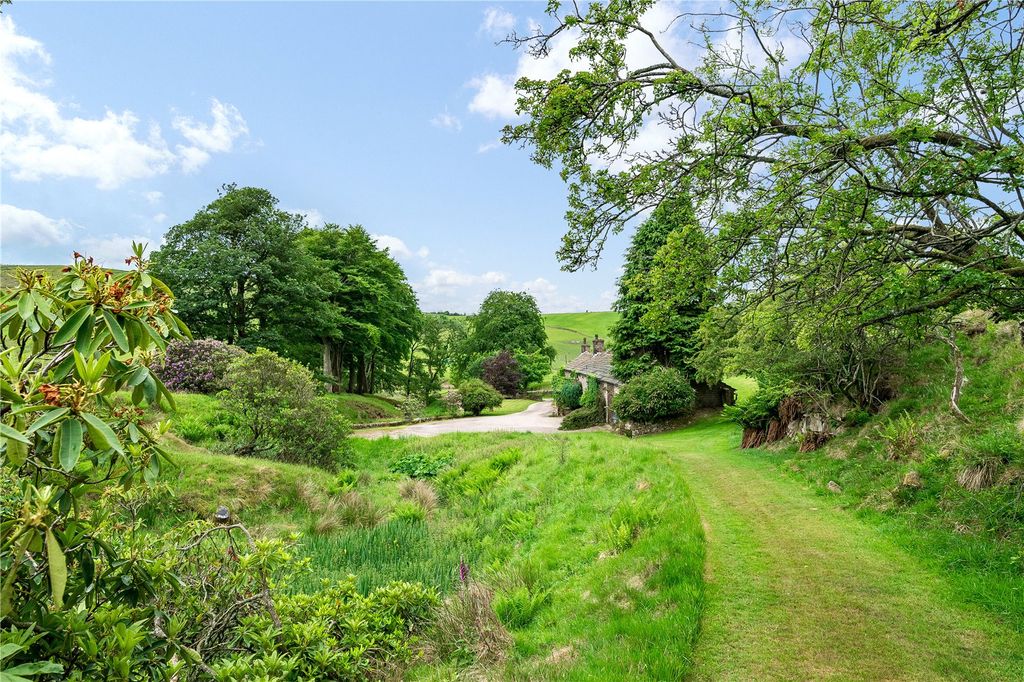 Land for saleWildboarclough, Macclesfield, Cheshire SK11 photo 3