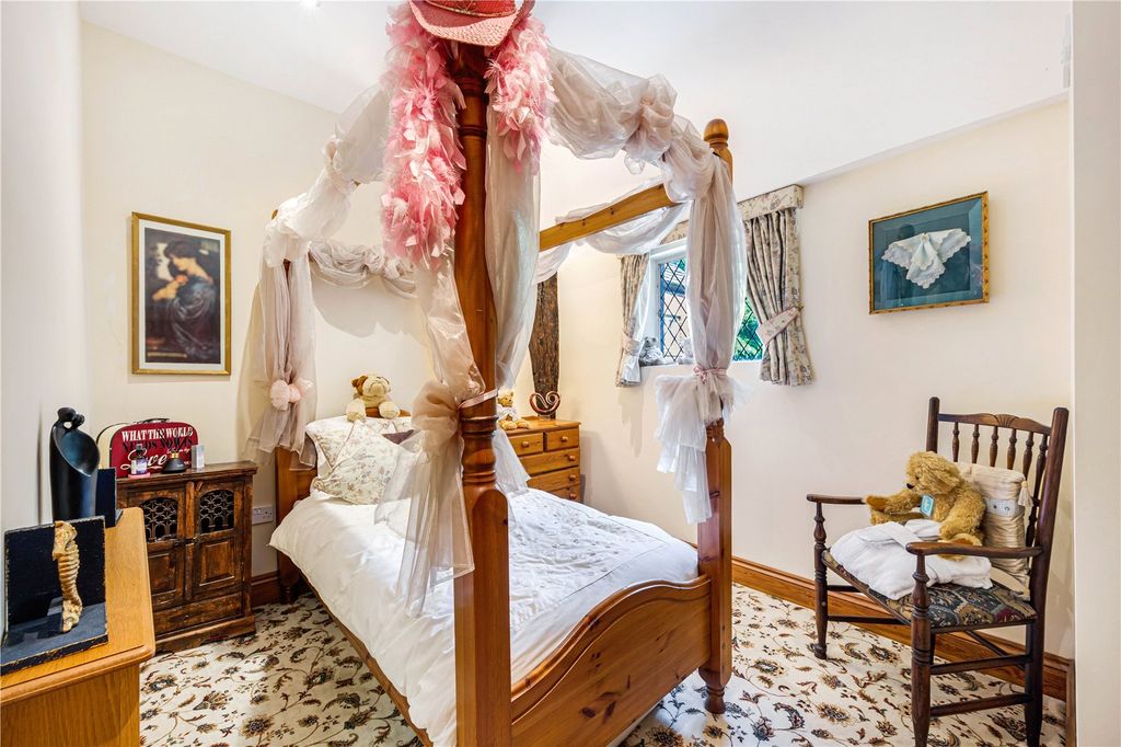 Additional image 28 of 9 bed detached house for saleFeatherstall Road, Littleborough OL15