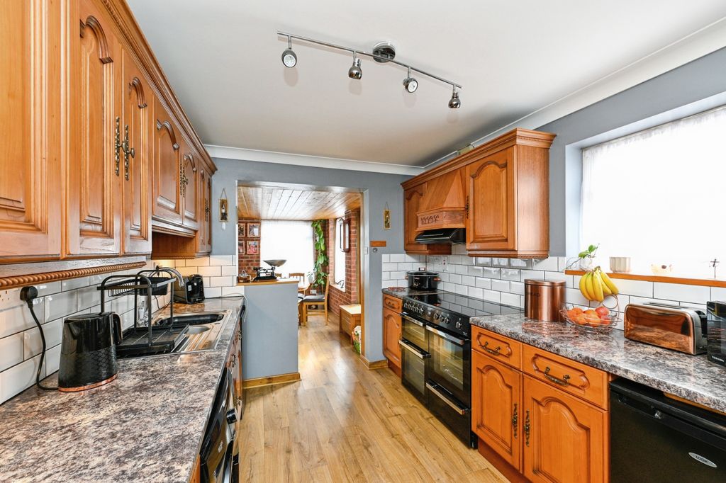 Additional image 6 of 3 bed bungalow for saleMain Street, Welney PE14