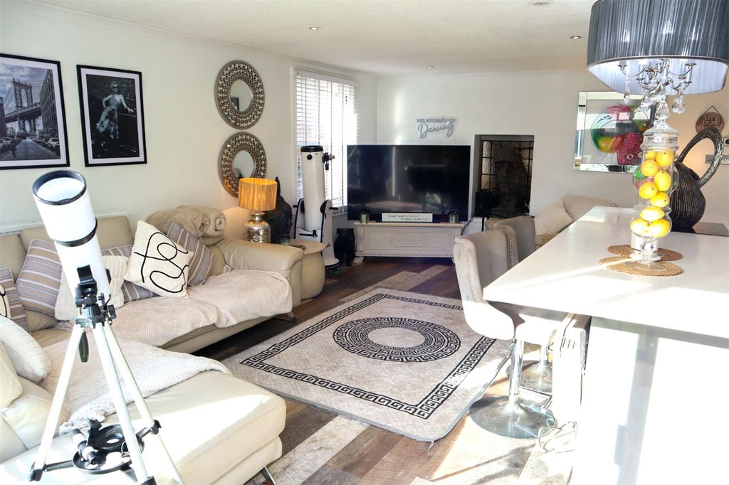 Additional image 10 of 2 bed flat for saleMain Street, Carnwath, Lanark, South Lanarkshire ML11