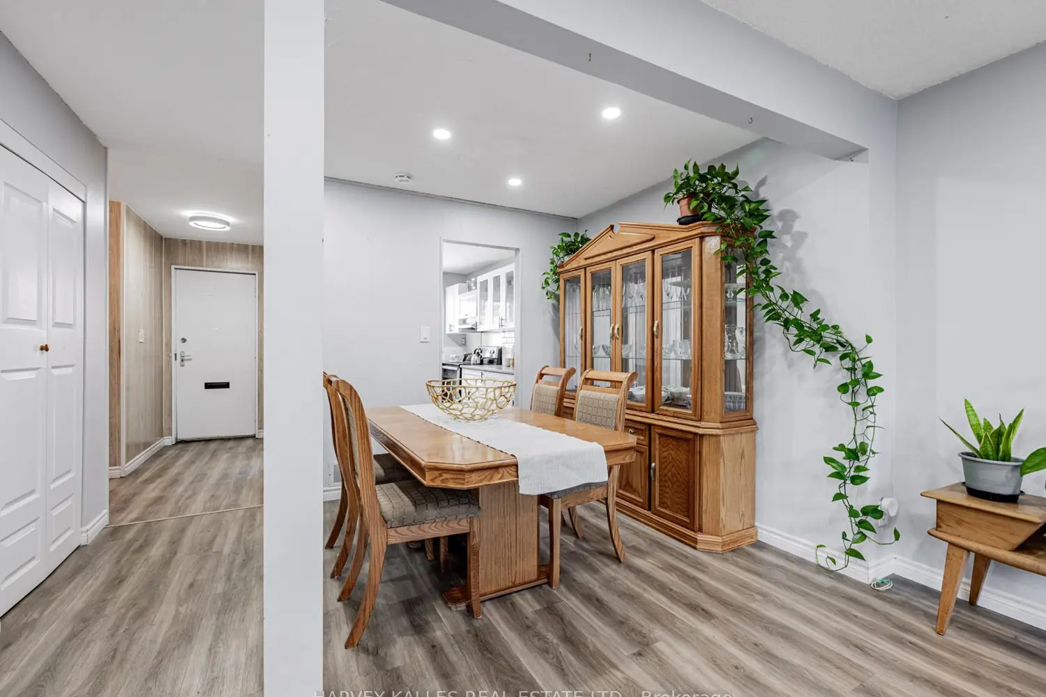 Additional image 9 of 349 Driftwood Avenue 1
