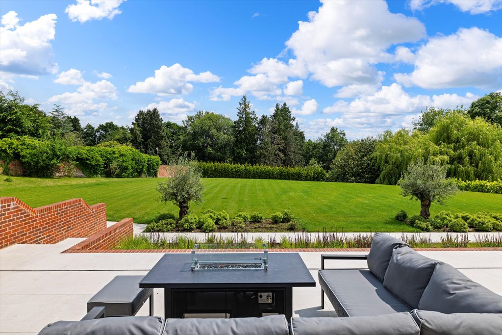 Additional image 22 of 5 bed detached house for saleCharters Gate, Hancocks Mount, Ascot, Berkshire SL5
