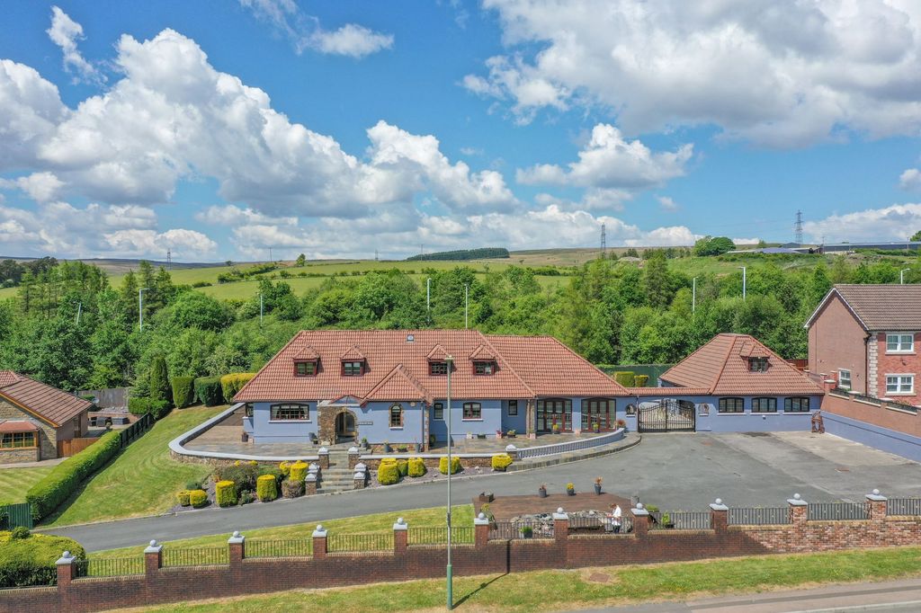 4 bed detached house for saleCwrt Llechryd, Rhymney NP22