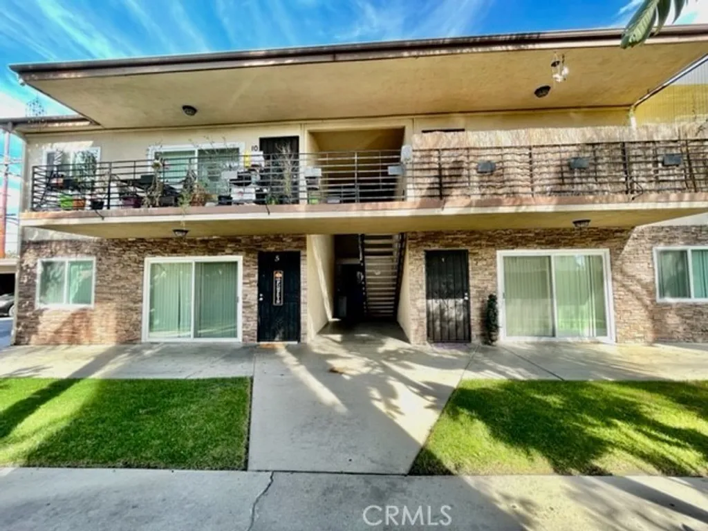 Additional image 2 of 12425 Harris Ave Unit 2, Lynwood, CA 90262