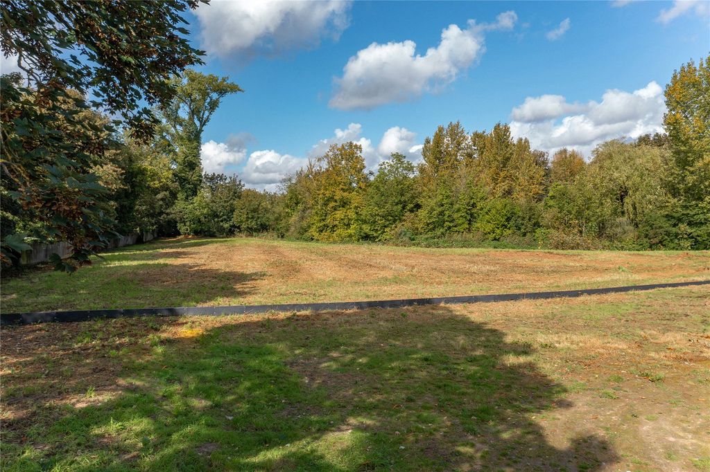 Additional image 11 of Land for saleClapton Approach, Wooburn Green, High Wycombe, Buckinghamshire HP10