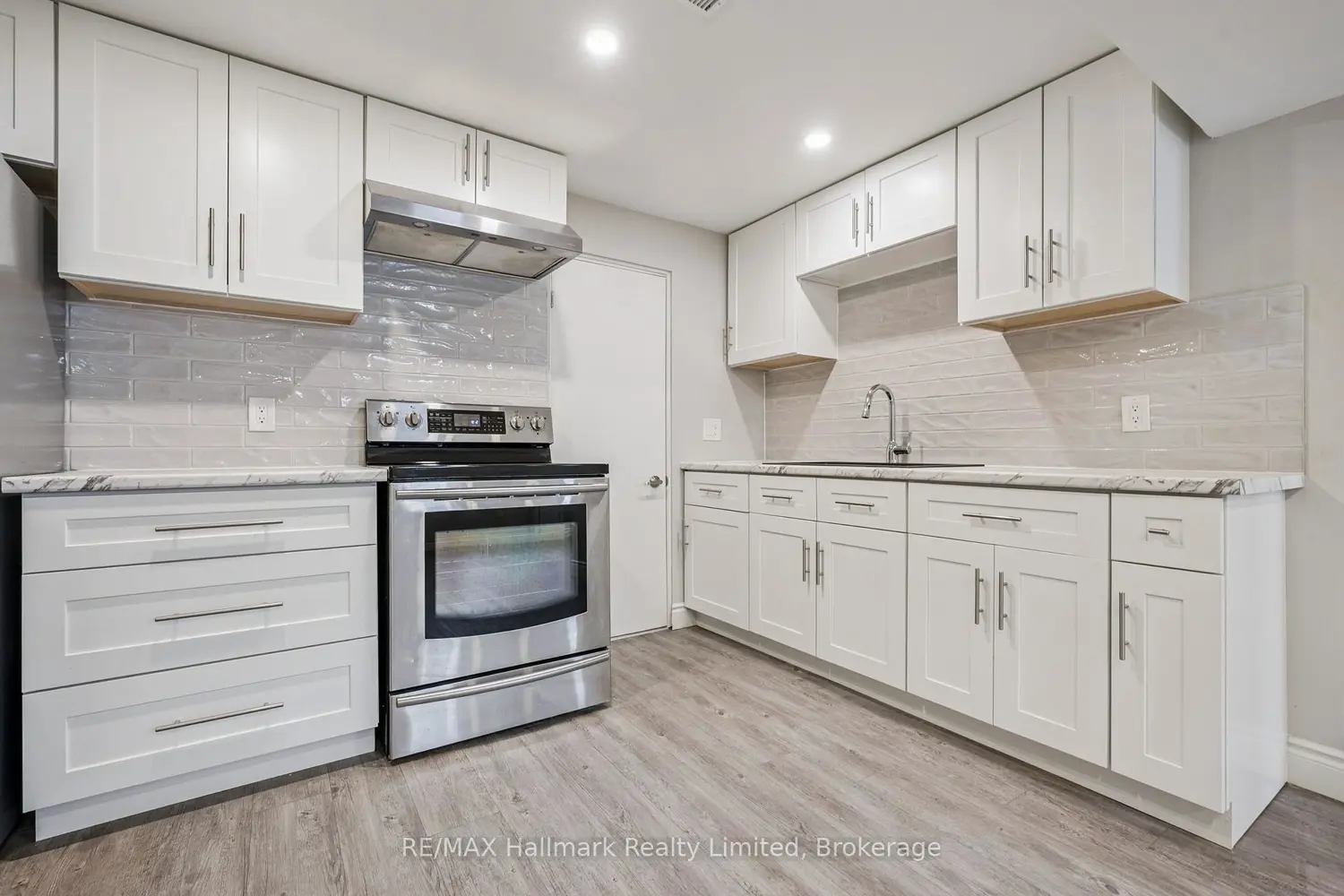 Additional image 14 of 474 College Avenue