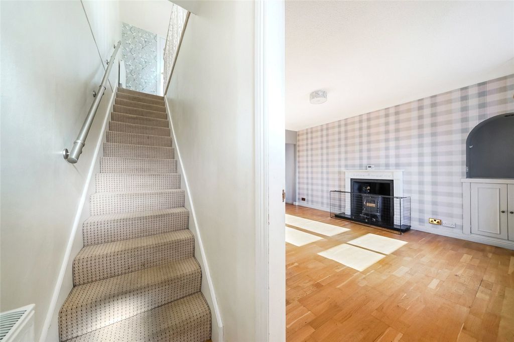 Additional image 4 of 3 bed maisonette for saleHigh Street, Tillicoultry FK13