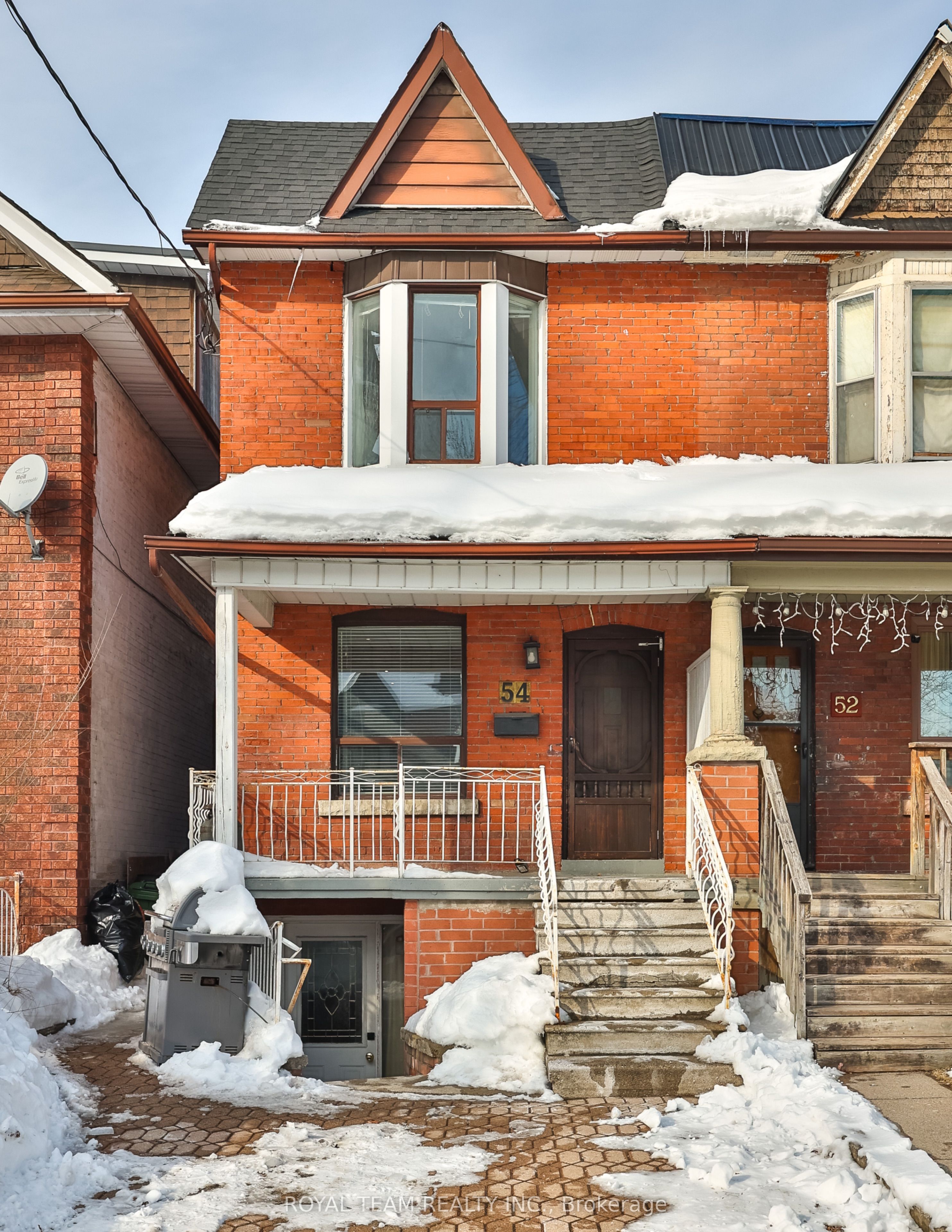 54 Maher Avenue, Toronto, ON, M6P 1G6 photo 2