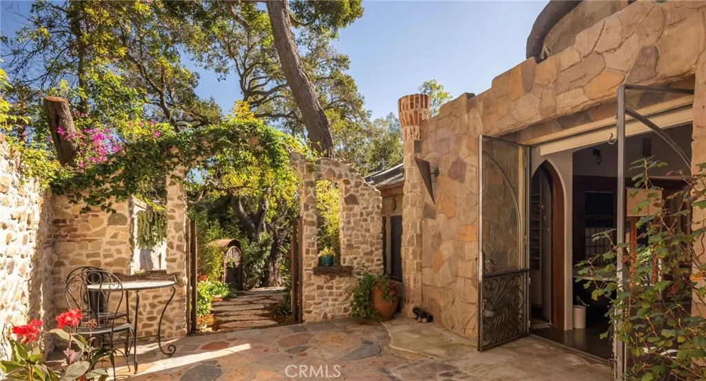 Additional image 32 of 8978 Wonderland Avenue, Los Angeles, CA 90046