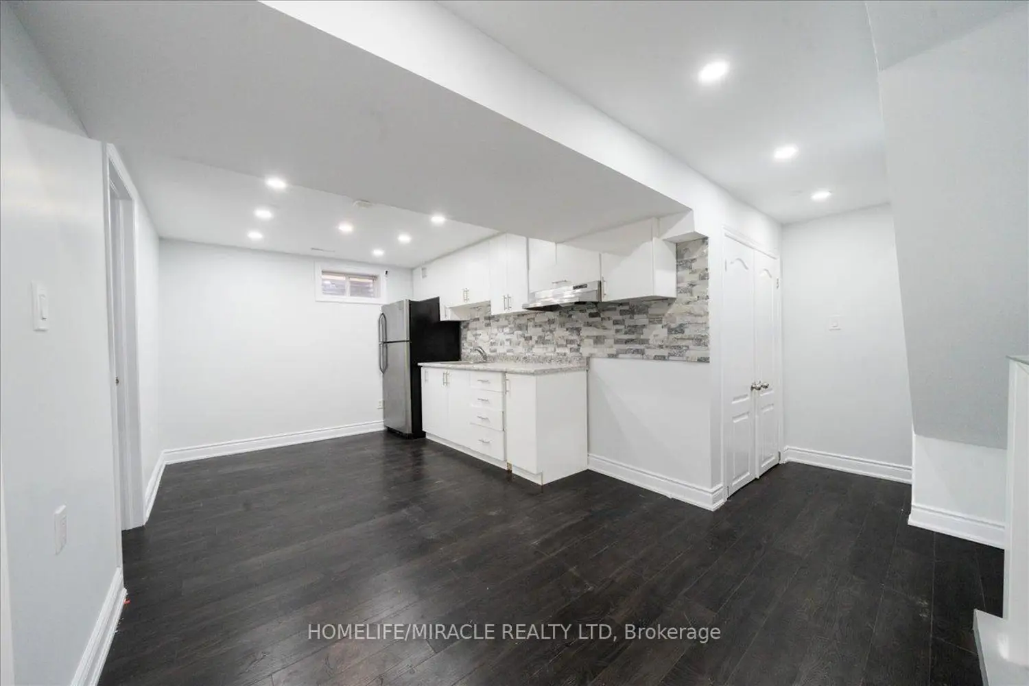 Additional image 19 of 47 Martindale Crescent