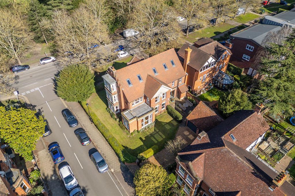 Additional image 33 of 7 bed detached house for salePark Avenue, Bedford MK40