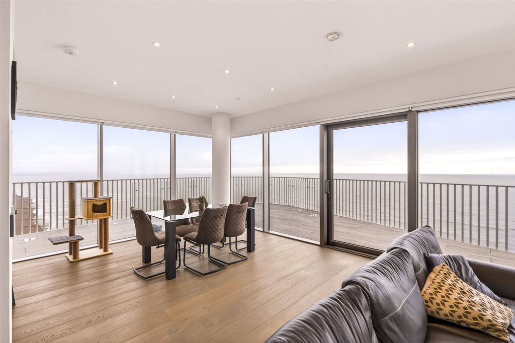 Additional image 18 of 3 bed flat for saleBrighton Road, Worthing, West Sussex BN11