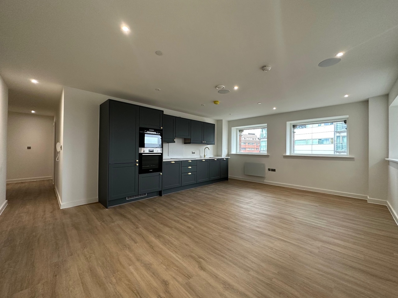 2 Bed Flat, Great George Street, LS1, N1 7GU