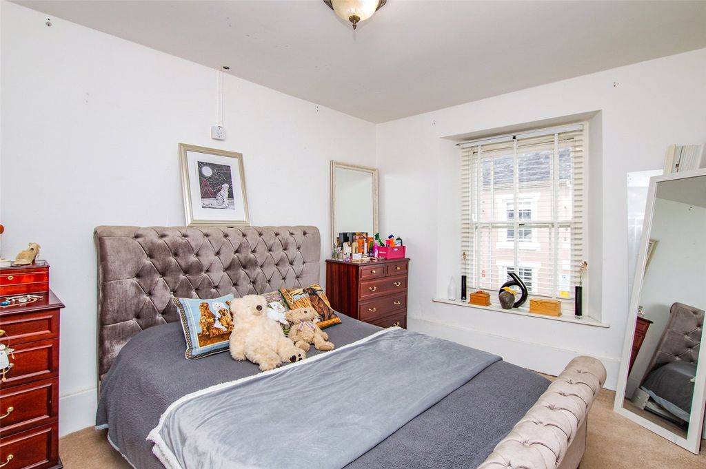 Additional image 18 of 8 bed flat for saleStone Street, Llandovery, Carmarthenshire SA20