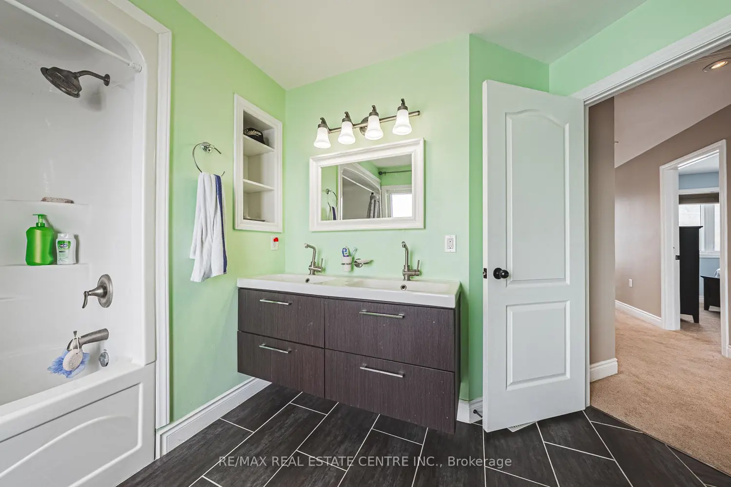 Additional image 14 of 2801 North Shore Drive