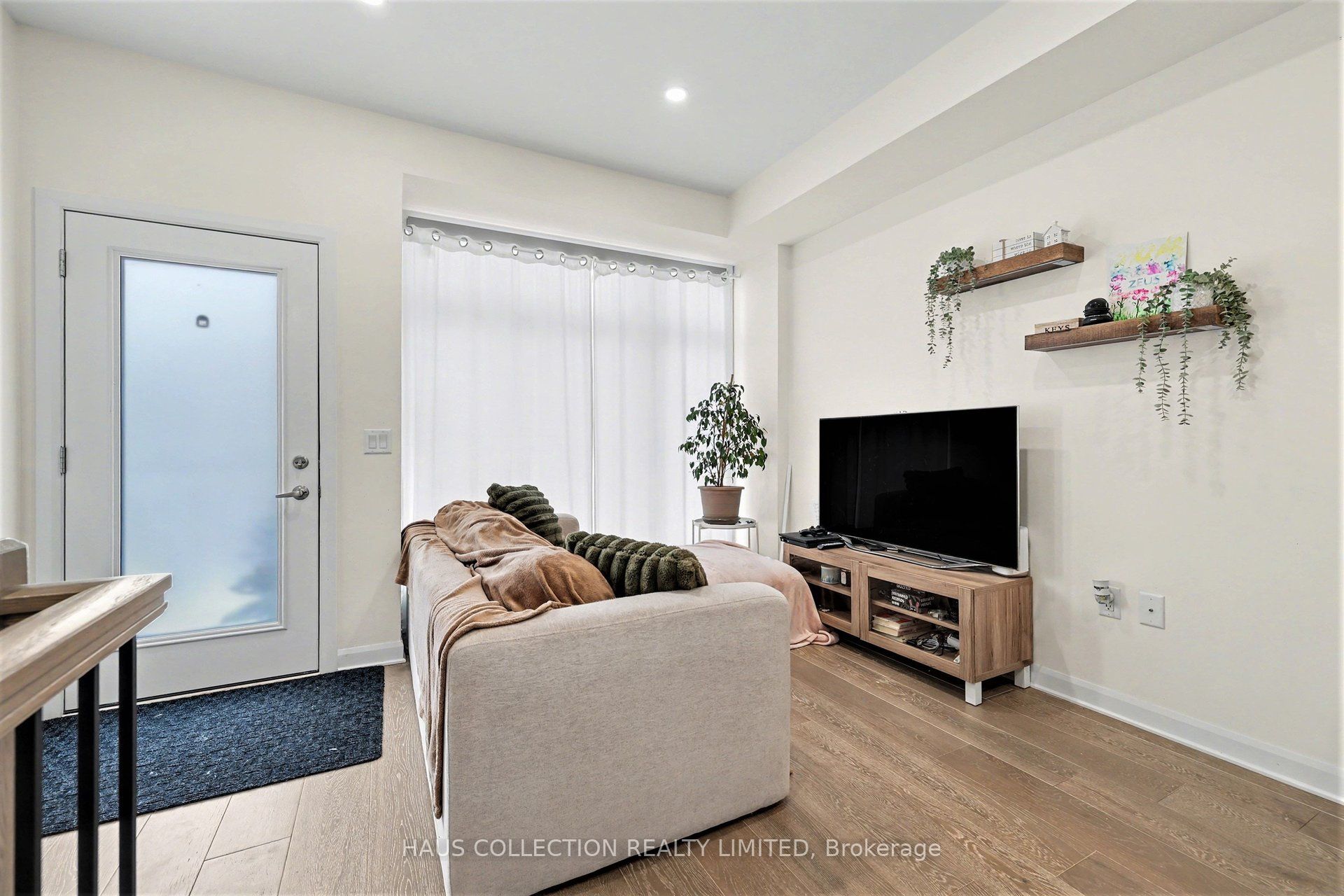 Additional image 2 of 336 Foliage Private, Ottawa, ON, K2H 0C5