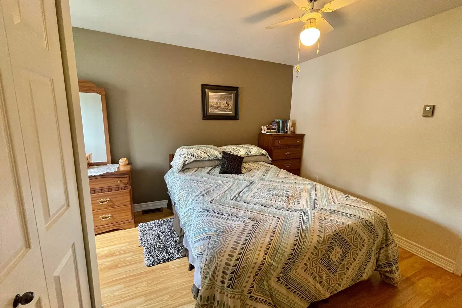 Additional image 10 of 26 Main Road