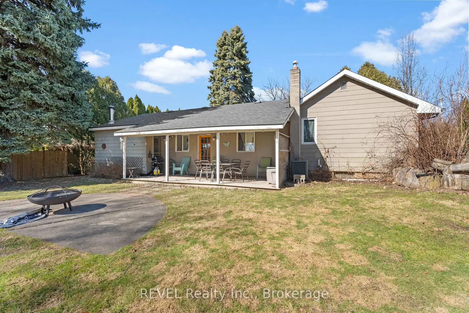 Additional image 4 of 639 Penner Street