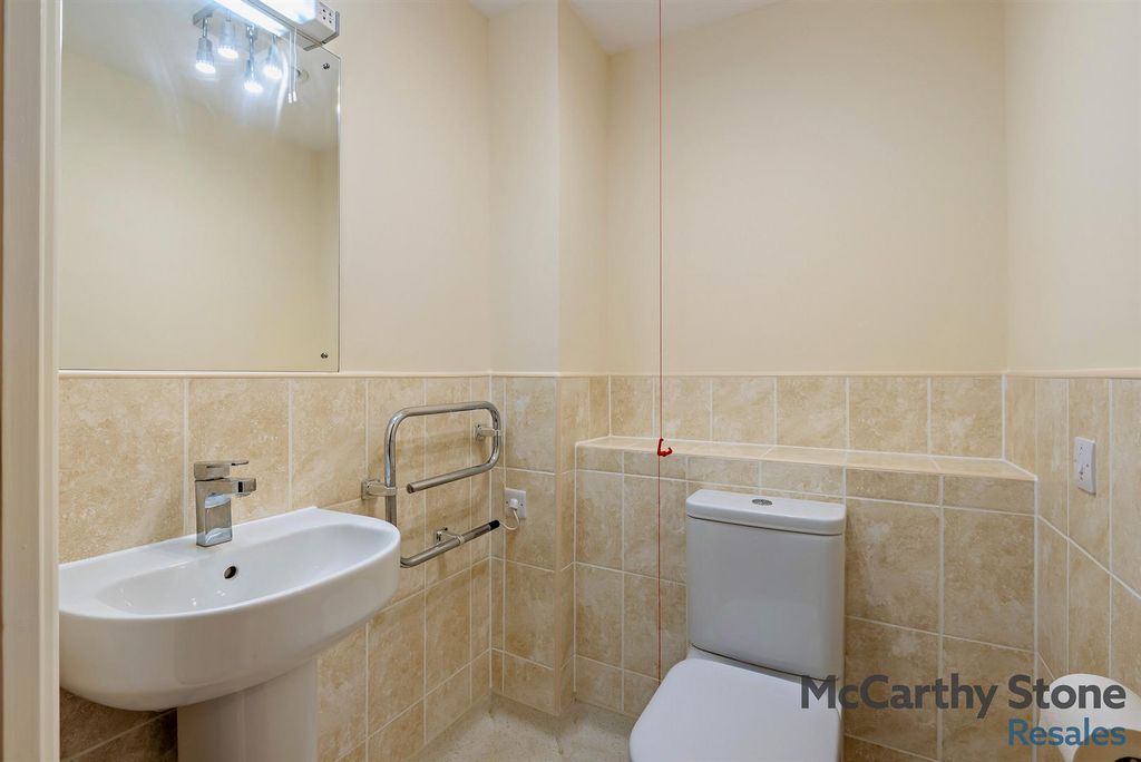 Additional image 7 of 2 bed flat for saleBarnhill Court, Barnhill Road, Chipping Sodbury, Bristol BS37