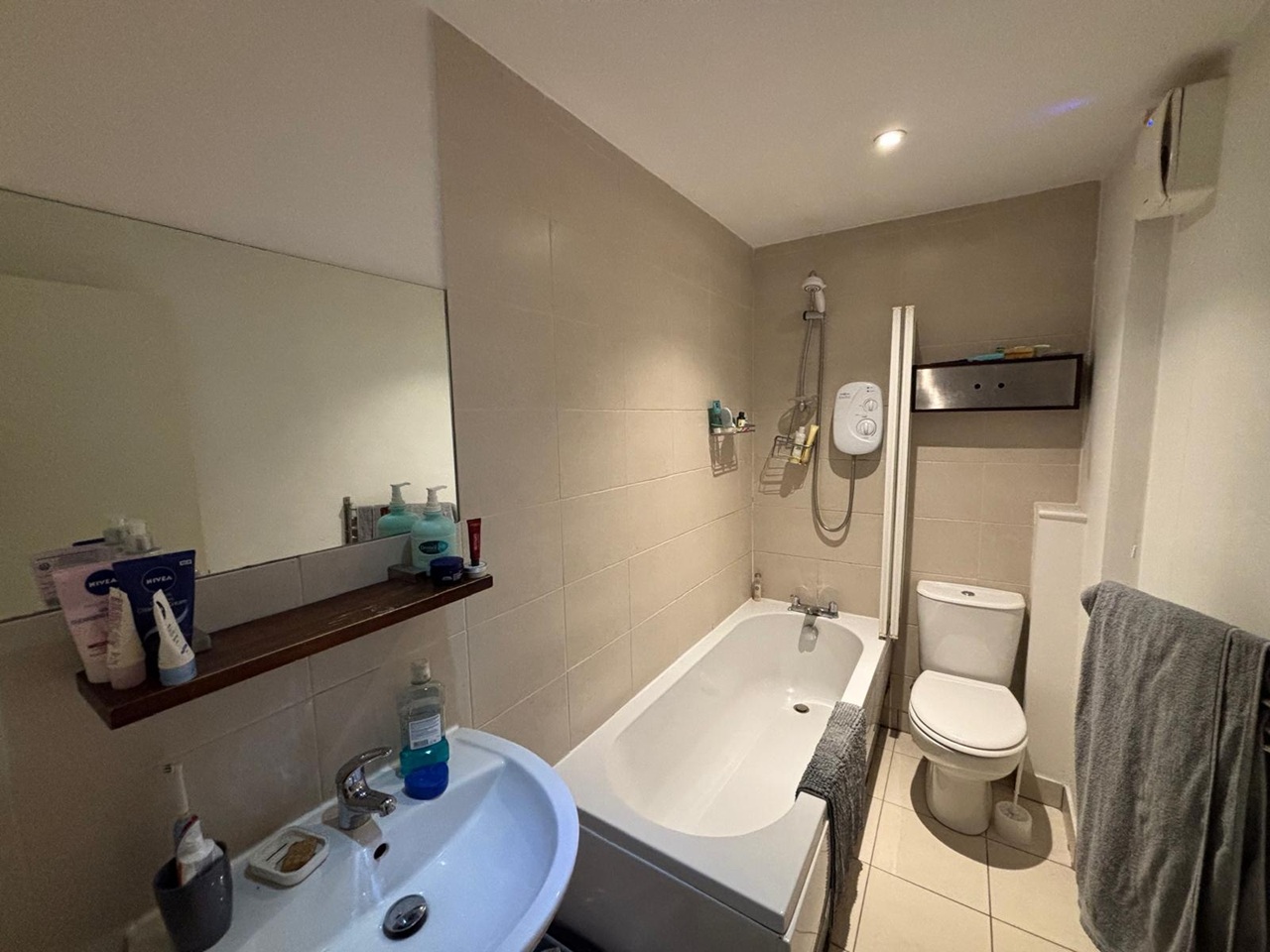 Additional image 5 of 1 Bed Flat, Victoria Road, LS6, N1 7GU