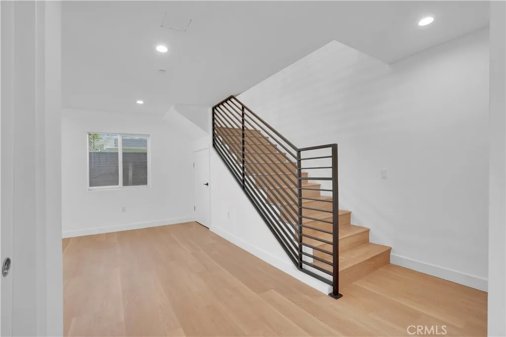 Additional image 33 of 18221 Chatsworth St Unit A, Northridge, CA 91326