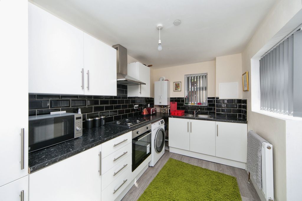 Additional image 13 of 3 bed flat for saleConway Road, Llandudno, Conwy LL30