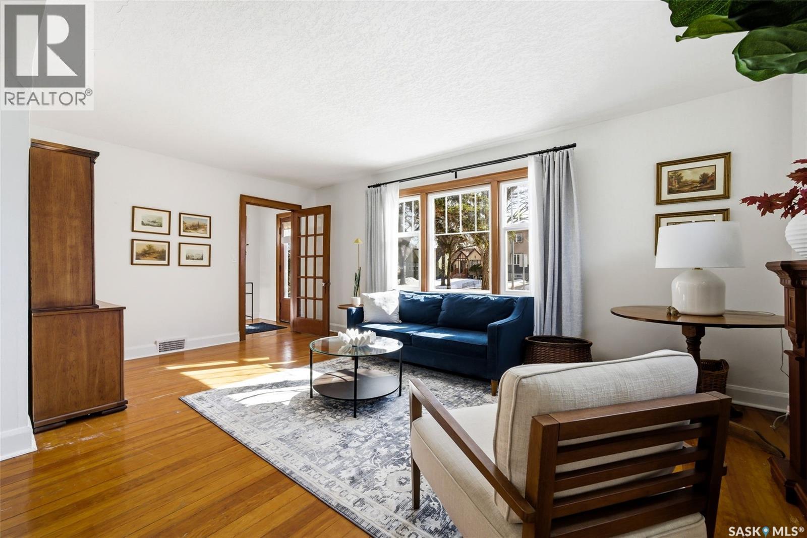 Additional image 4 of 732 Broadway Avenue, Regina, SK, S4N1C3