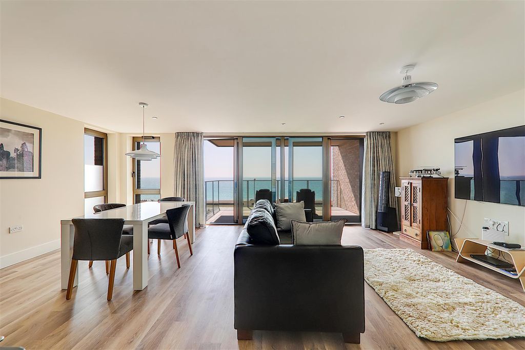 Additional image 14 of 3 bed flat for saleCalista, West Parade, Worthing BN11