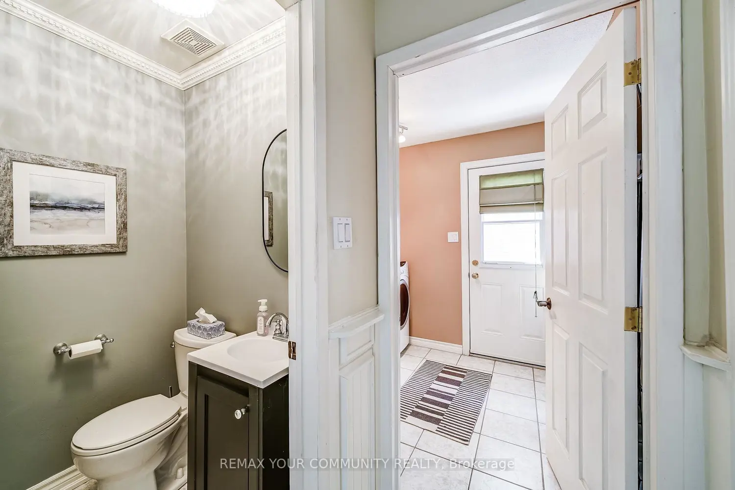 Additional image 17 of 911 Ferndale Crescent