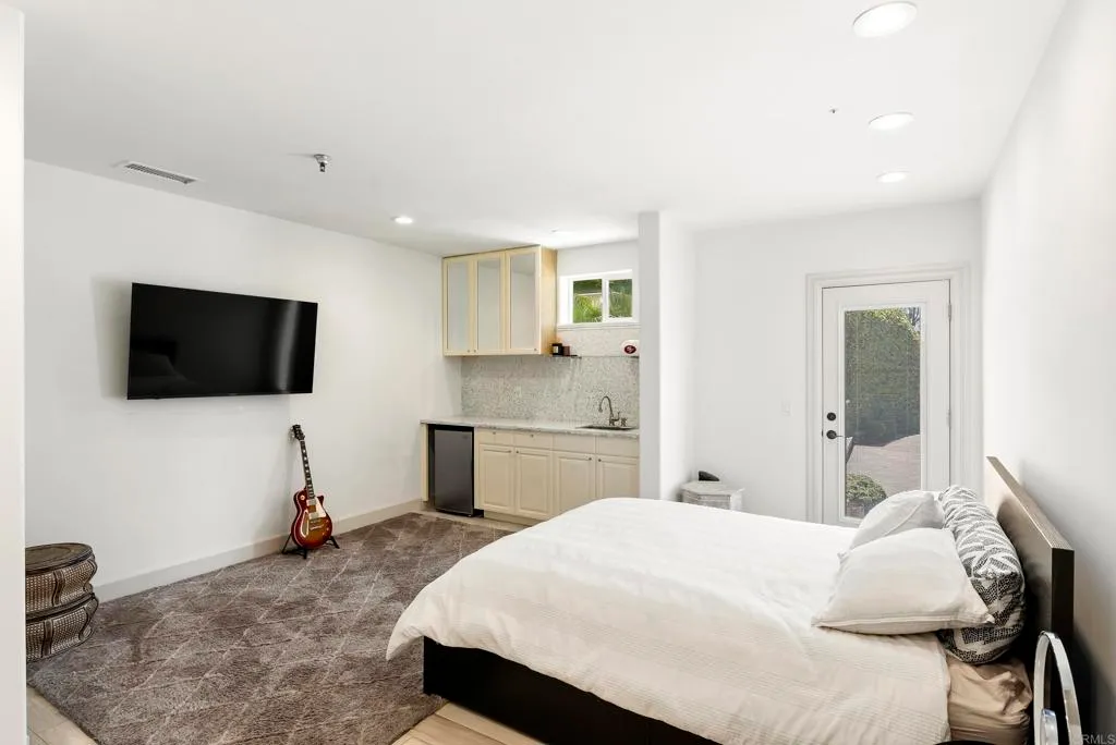 Additional image 14 of 3905 Arroyo Sorrento Rd, San Diego, CA 92130