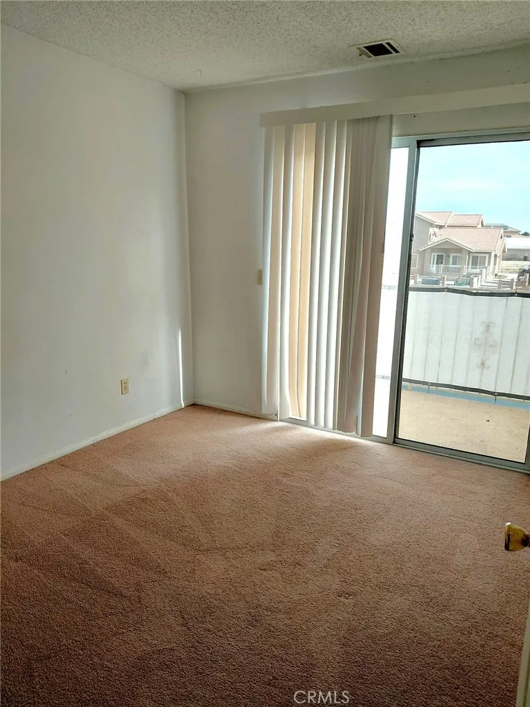 Additional image 25 of 11496 Nautical Ln Unit 30, Helendale, CA 92342