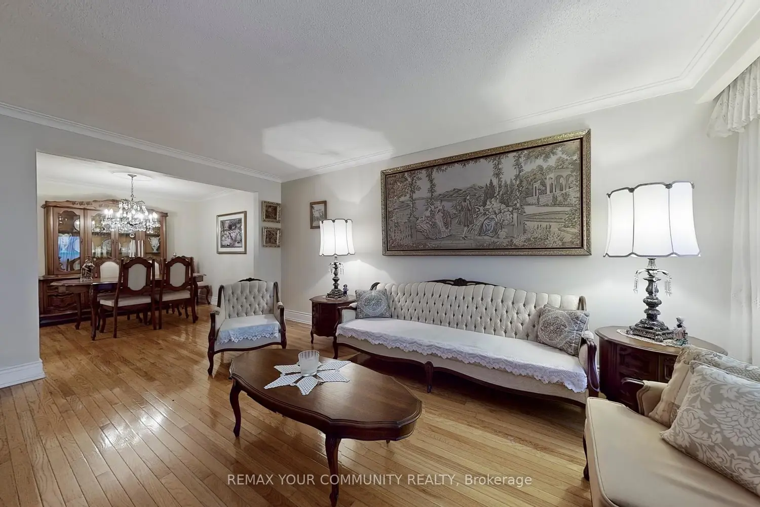 37 Marilyn Place photo 3