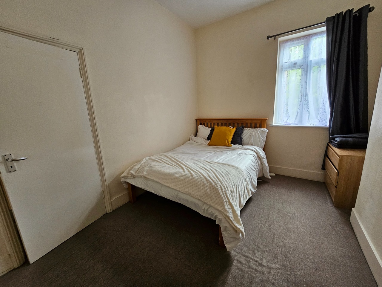 Additional image 6 of 2 Bed Flat, Dorothy Road, SW11, N1 7GU
