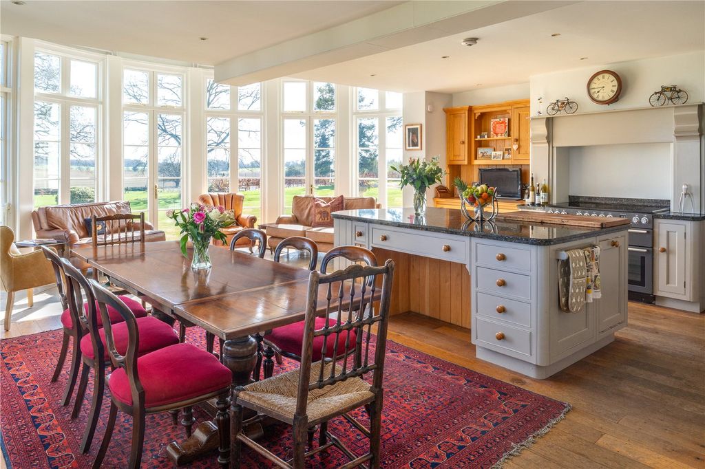Additional image 8 of 7 bed detached house for salePeasemore, Newbury, Berkshire RG20