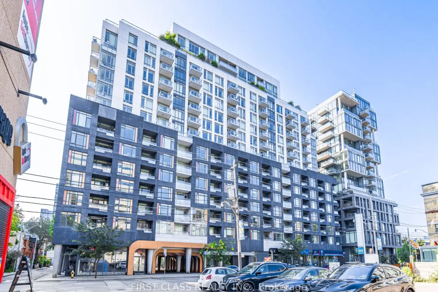 525 Adelaide Street 1022