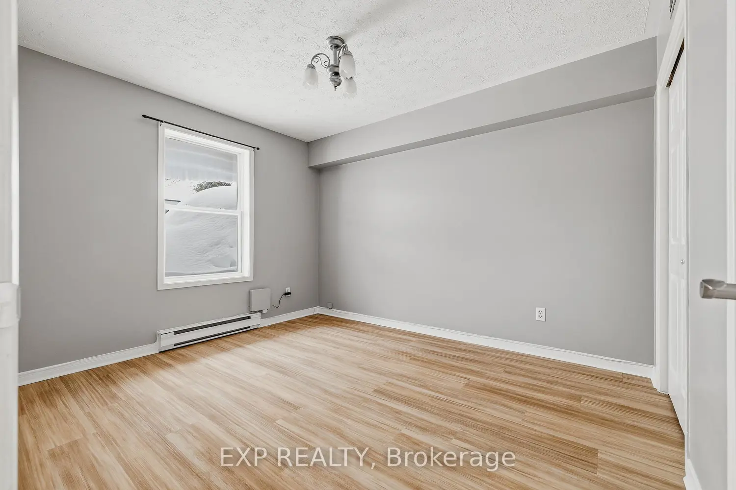 Additional image 10 of 1028 Ann Street 10