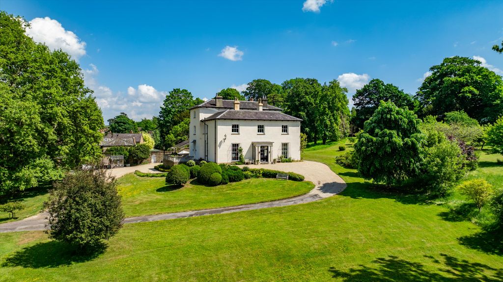 8 bed detached house for saleHardington Mandeville, Yeovil, Somerset BA22