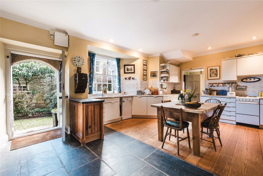 5 bed detached house for saleTrenarth, Constantine, Falmouth, Cornwall TR11 photo 4