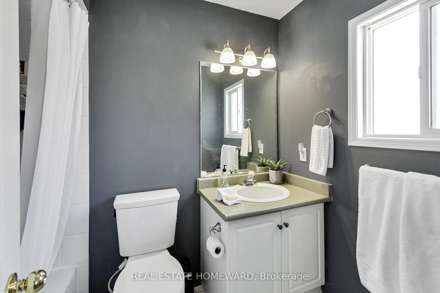 Additional image 7 of 53 Bradley Drive