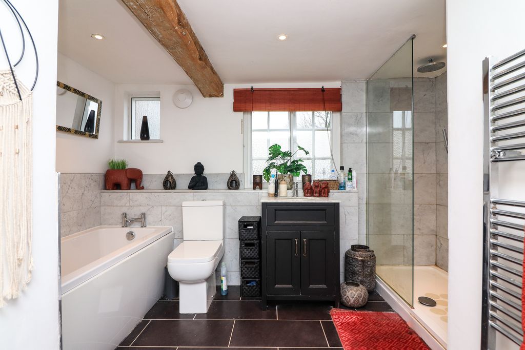 Additional image 31 of 7 bed farmhouse for saleElford Road, Tamworth B79