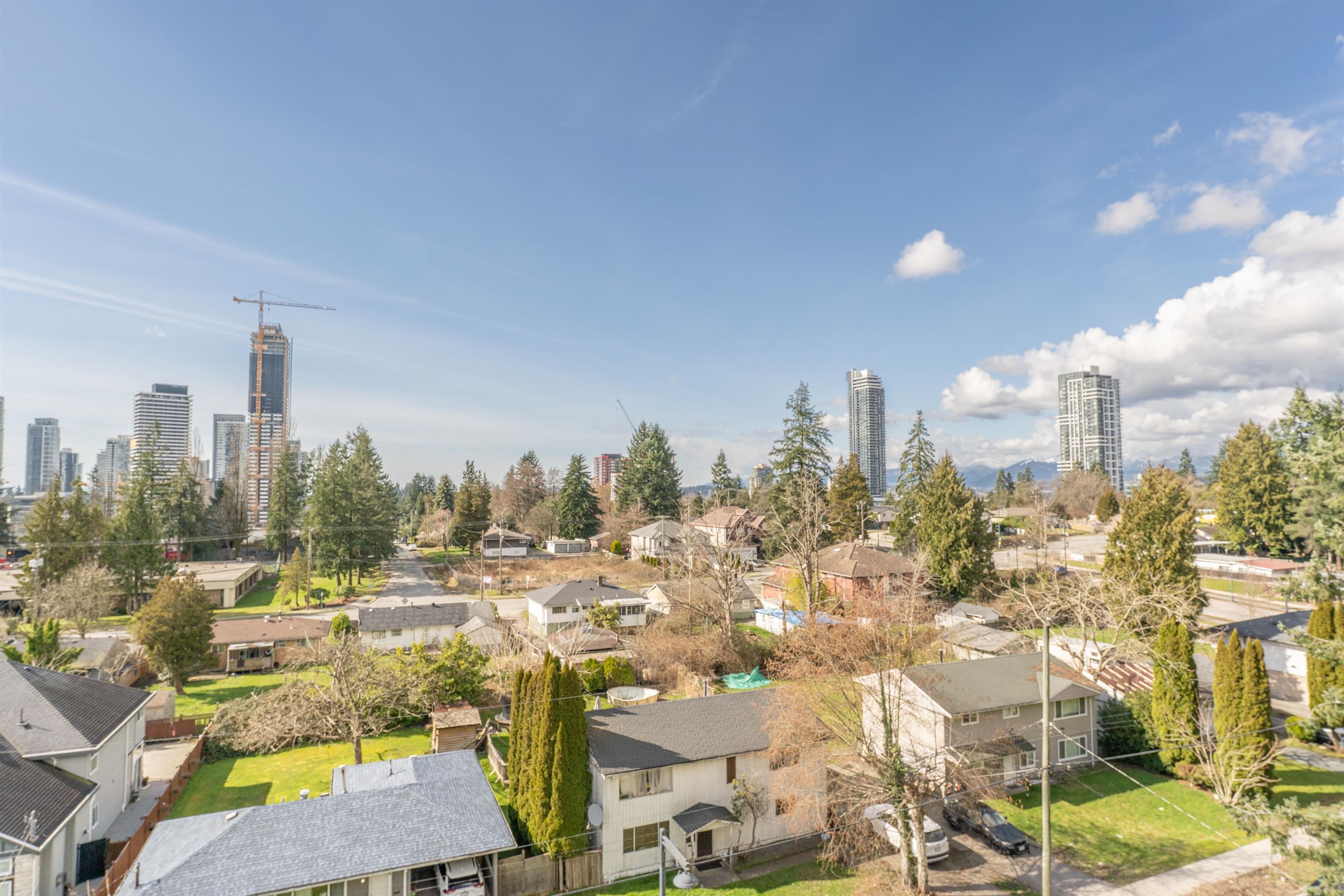 608-10488 138a Street, Surrey, BC, V3T 0W4